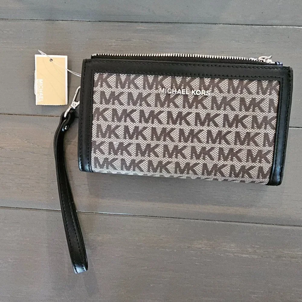 Michael Kors Jet Set Women's Black graphite signature Zip Around Wallet Leather